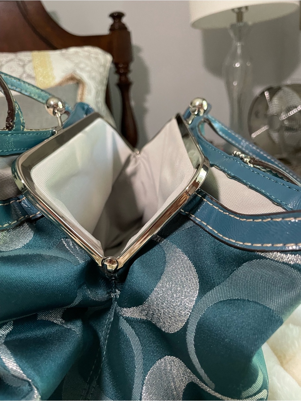 2012 Coach Kisslock in Teal and Silver Signature Jacquard Tote with Leather Trim - Picture 5 of 16